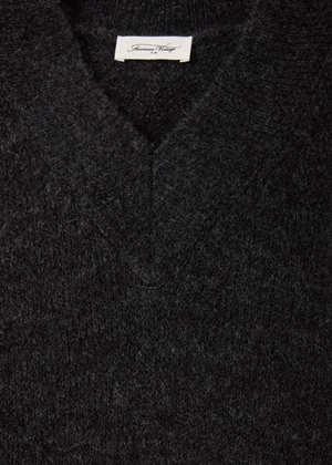 East v-neck strik Charcoal Melange American Vintage 